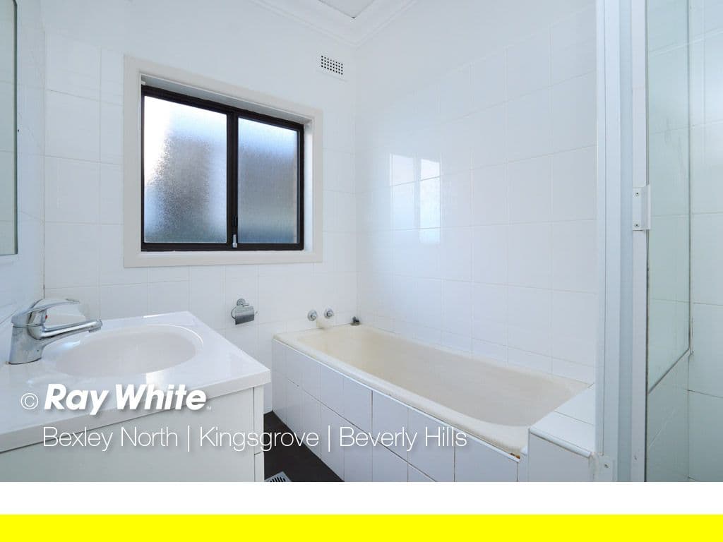 18 Rosebank Avenue, Kingsgrove - Thumbnail 5