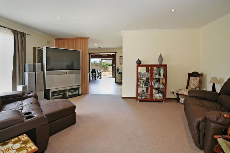 3 Crestmoor Drive, HIGHTON VIC 3216, Highton - Thumbnail 3