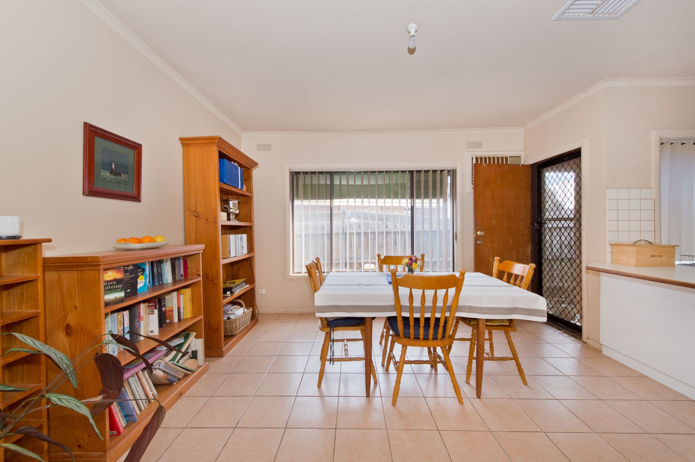 39 First Avenue, Melton South VIC 3338, Melton South - Thumbnail 4