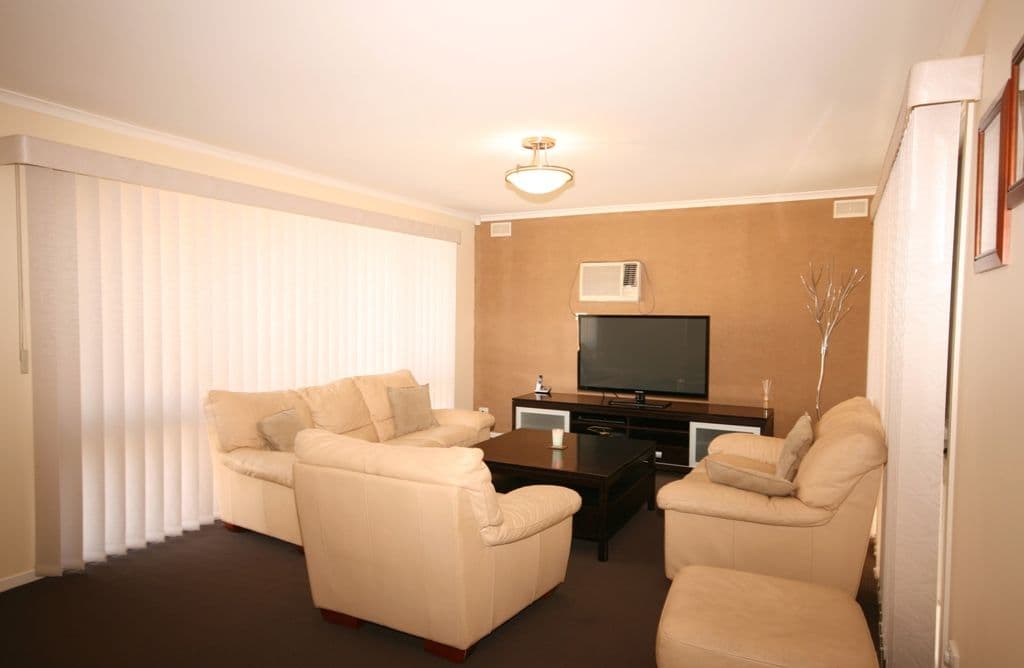 101 Fairfax Circuit, ALBANVALE VIC 3021, Albanvale - Thumbnail 2