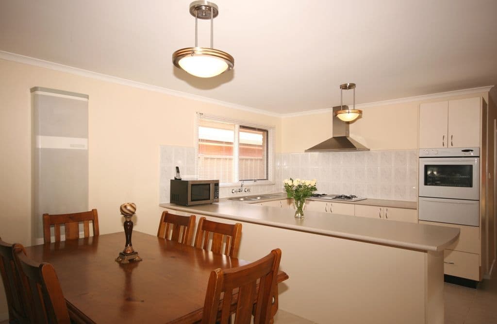 101 Fairfax Circuit, ALBANVALE VIC 3021, Albanvale - Thumbnail 3