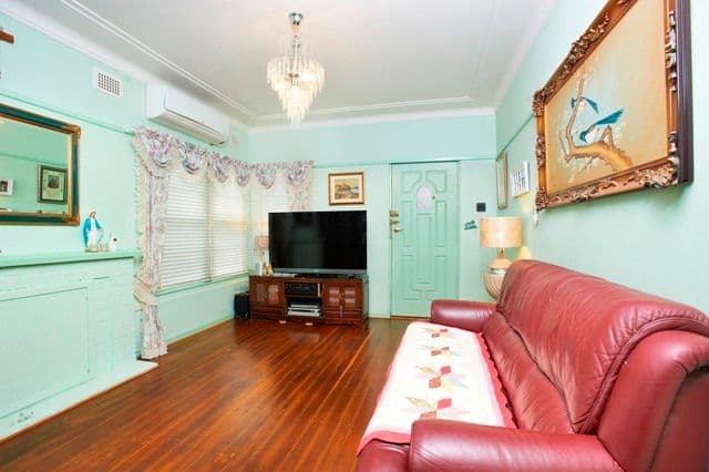 6 Jessop Place, WESTMEAD NSW 2145, Westmead - Thumbnail 2