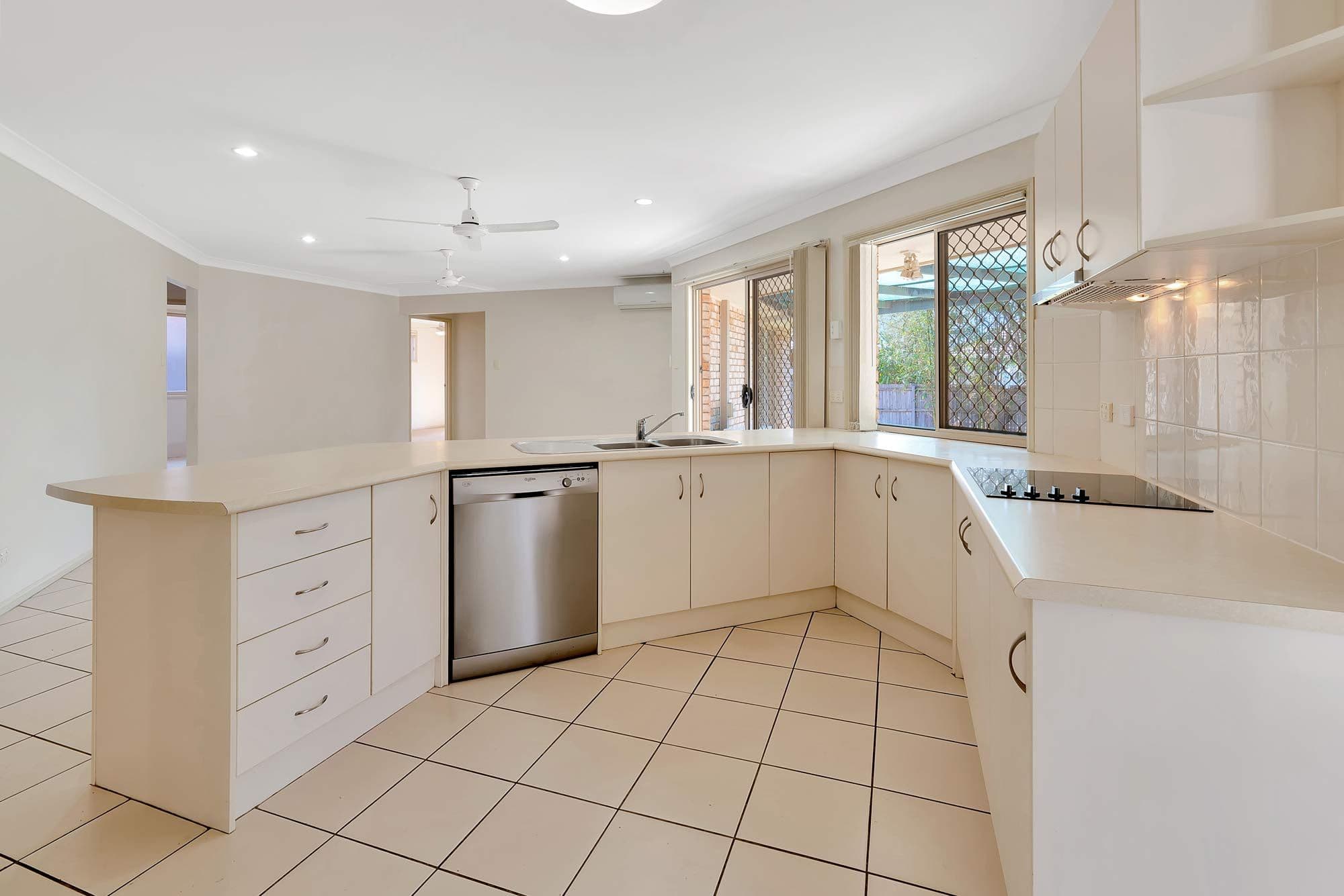 12/7 Grand Parade Parrearra QLD, Parrearra - Thumbnail 6