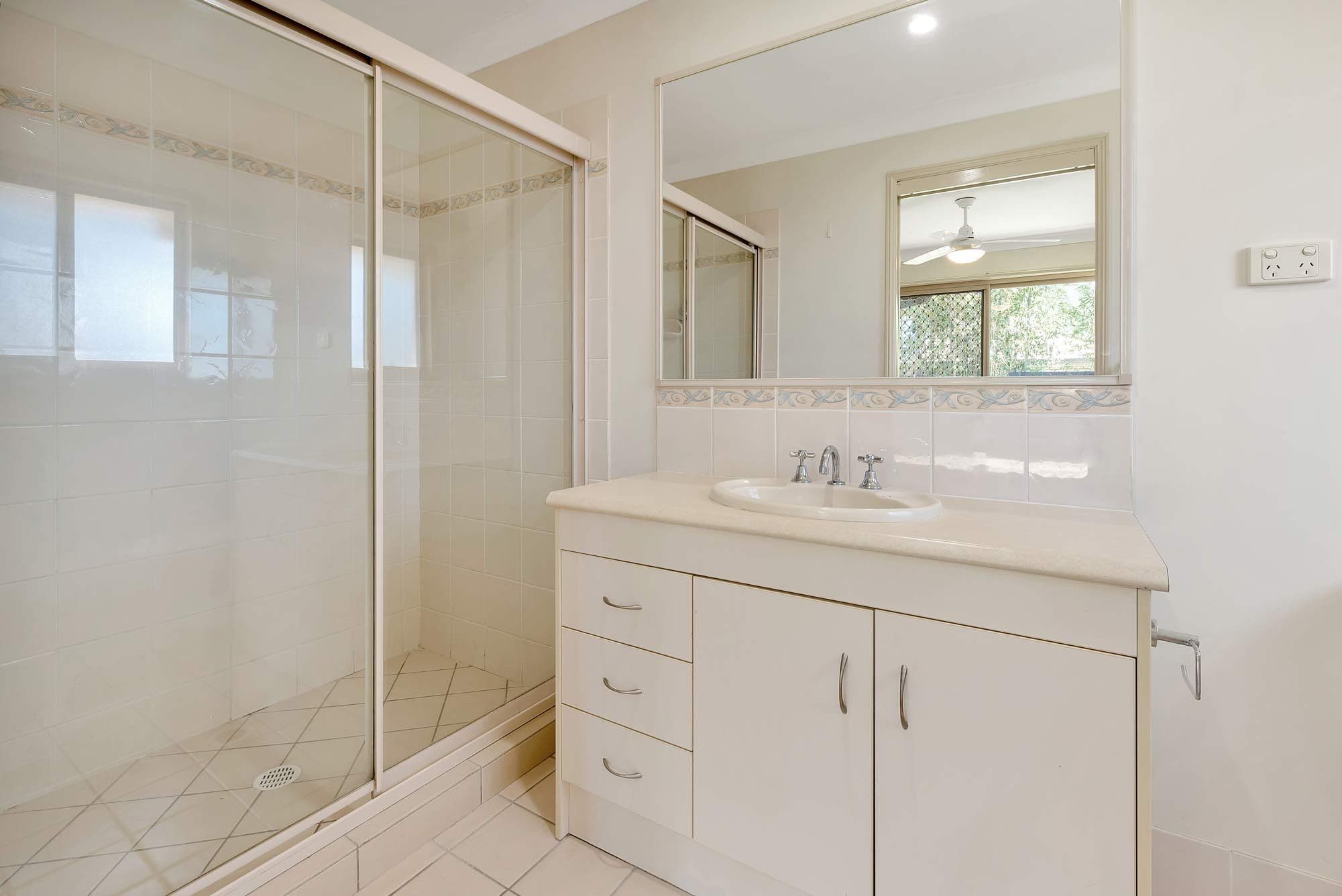 12/7 Grand Parade Parrearra QLD, Parrearra - Thumbnail 8