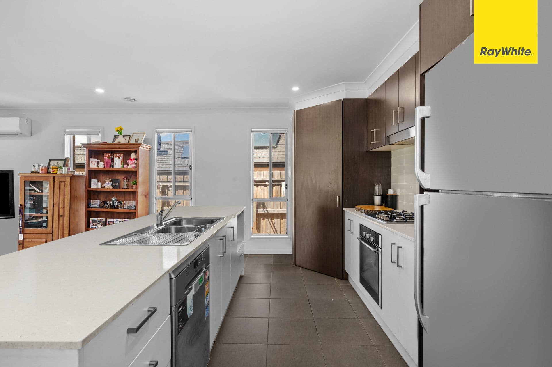6 Bealiba Avenue, WEIR VIEWS VIC 3338, Weir Views - Thumbnail 5