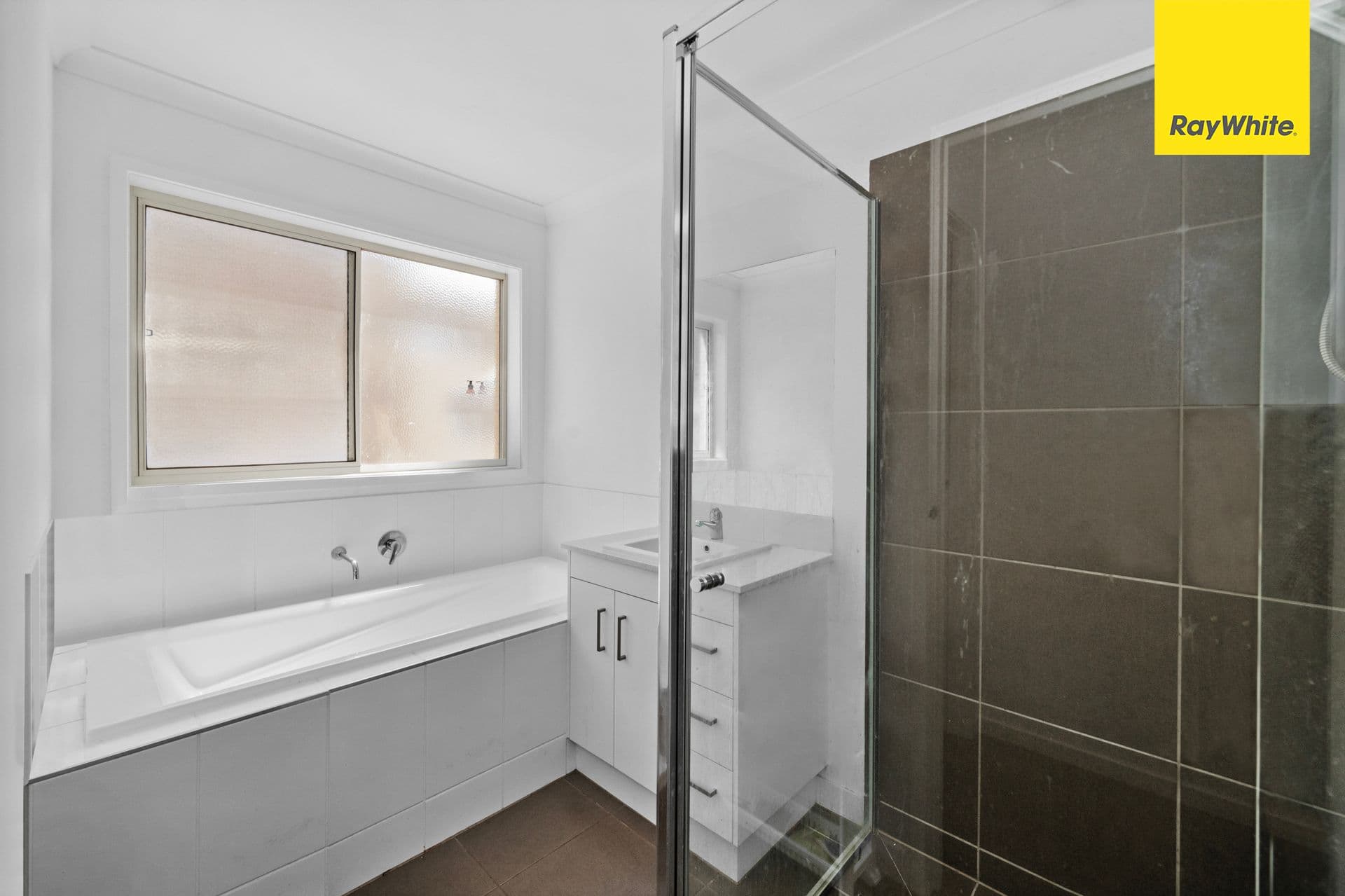 6 Bealiba Avenue, WEIR VIEWS VIC 3338, Weir Views - Thumbnail 8