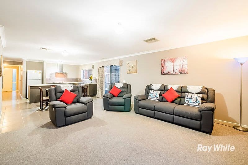 1 Finn Place, Lyndhurst VIC 3975, Lyndhurst - Thumbnail 2