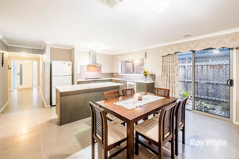 1 Finn Place, Lyndhurst VIC 3975, Lyndhurst - Thumbnail 4