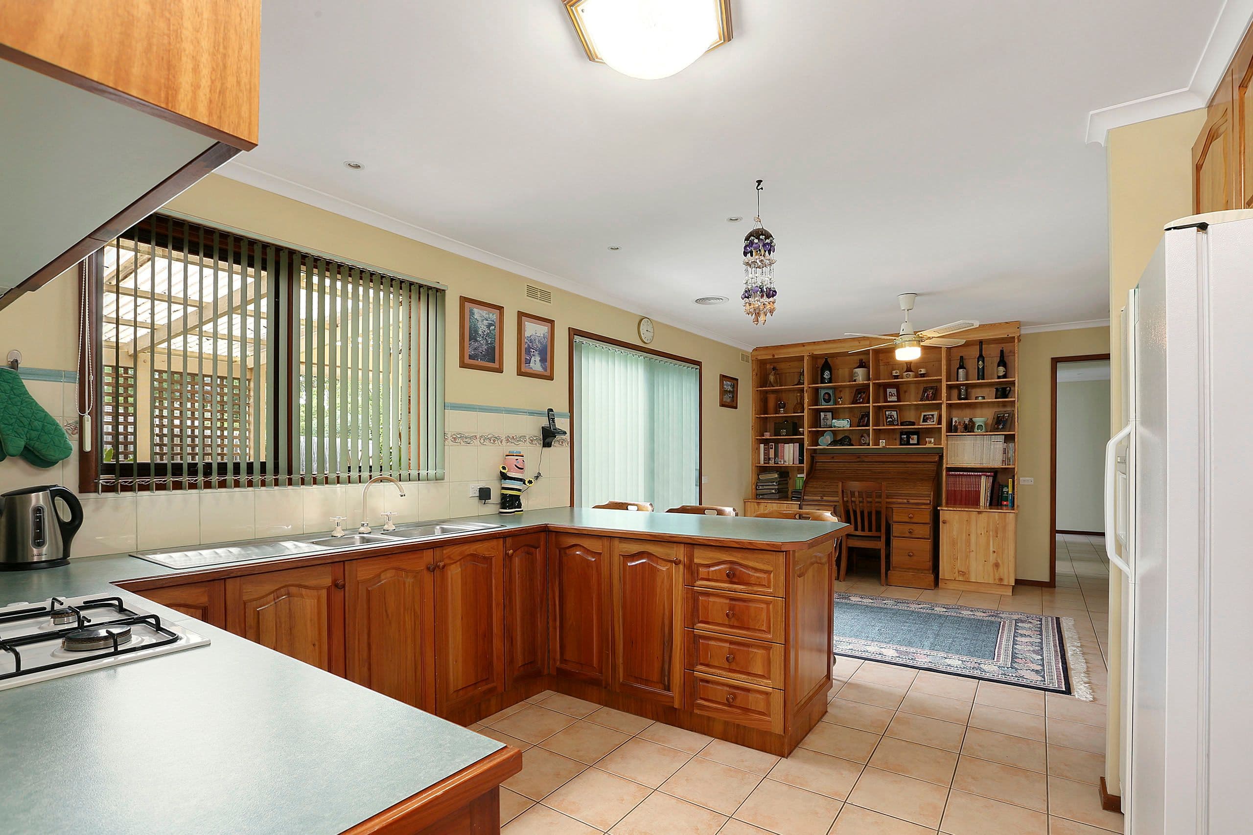 2 Goldfinch Grove, Lara VIC 3212, Lara - Thumbnail 4
