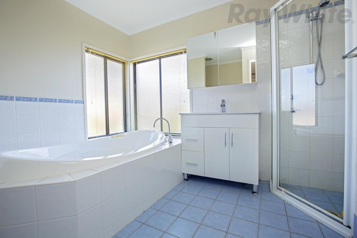 67 Joshua Moore Drive, Horningsea Park - Thumbnail 8