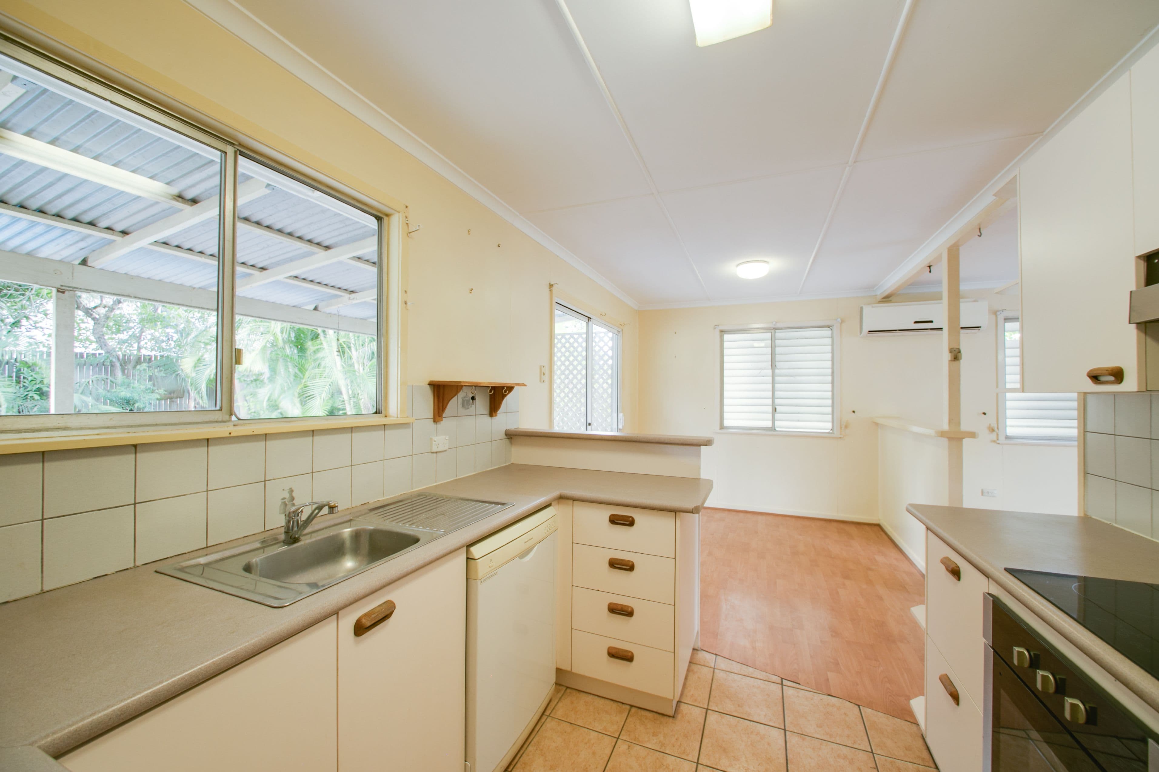 1 Carl Lane, North Ipswich QLD 4305, North Ipswich - Thumbnail 8