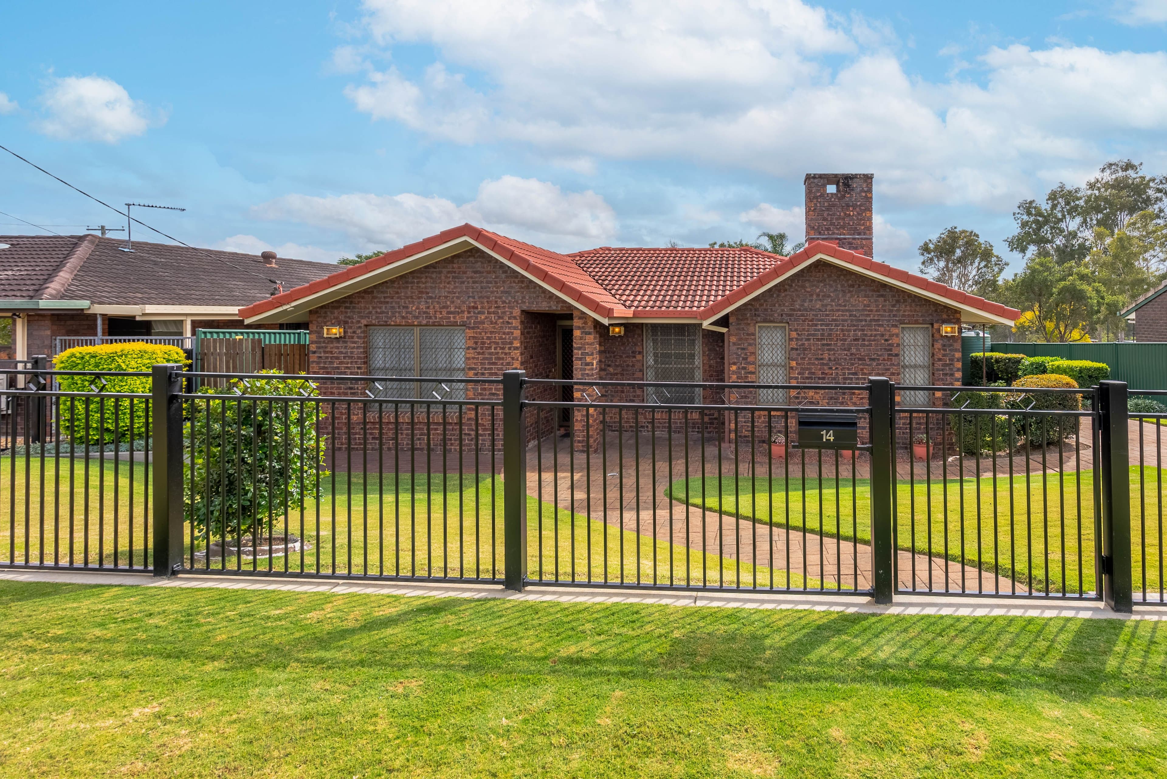 14 Barret Street, Flinders View QLD 4305, Flinders View - Image 1