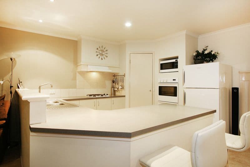 9 Baystone Place, LILYDALE VIC 3140, Lilydale - Thumbnail 3