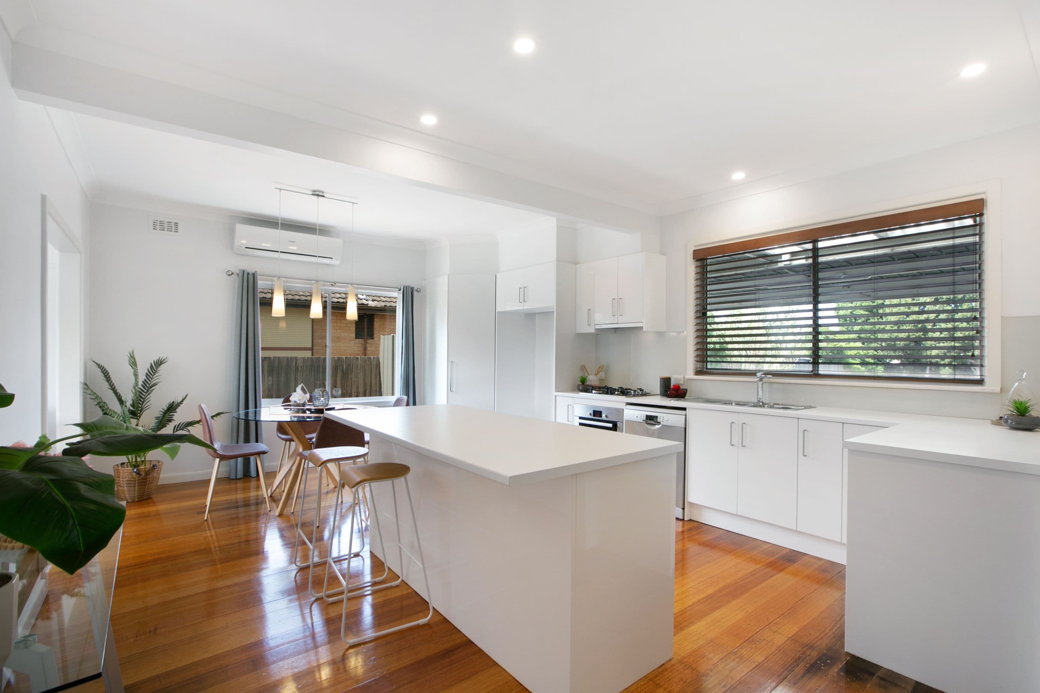 13 Grimwade Street, Reservoir VIC 3073, Reservoir - Thumbnail 5