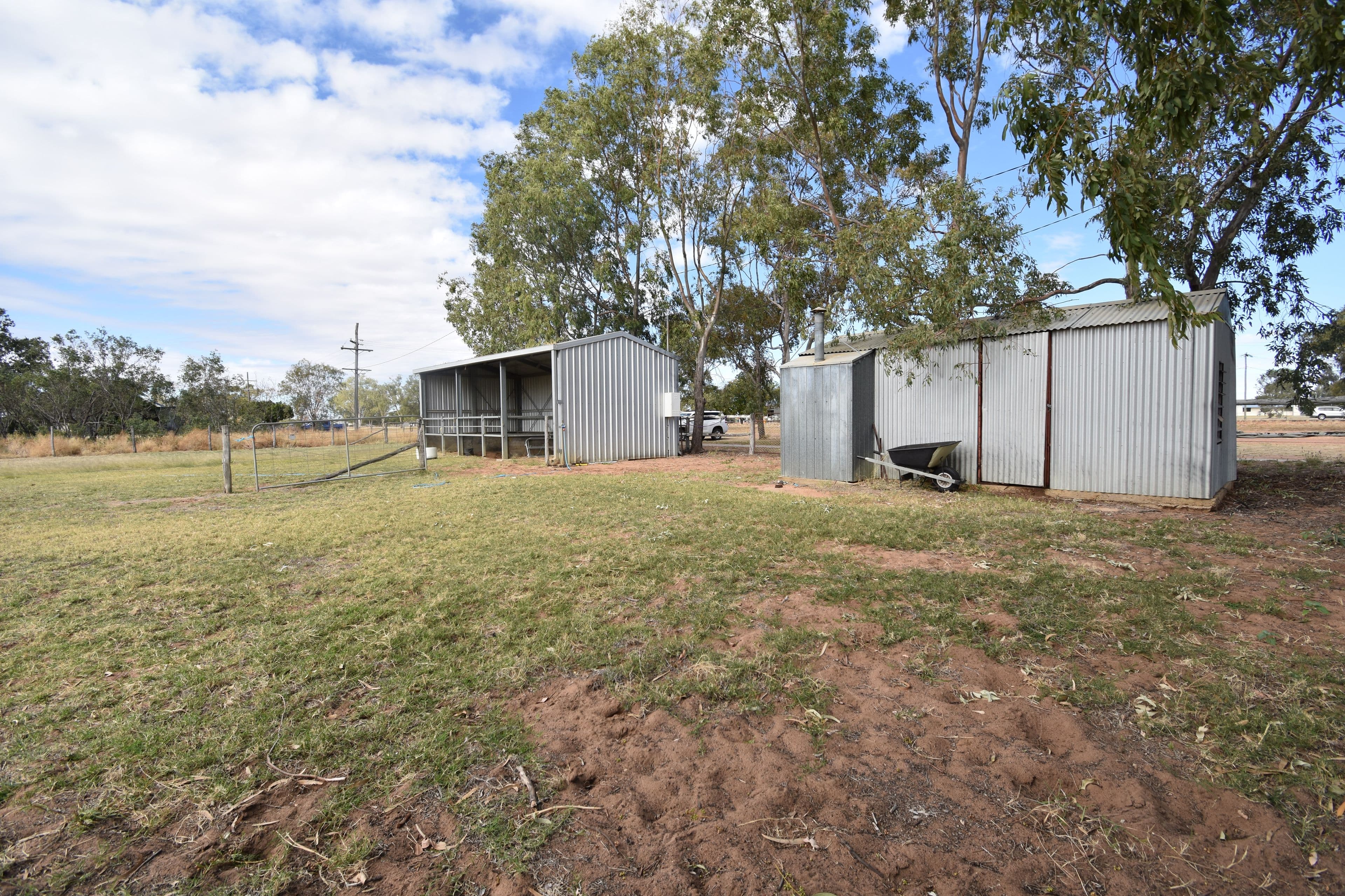 36 Wilga Street, Barcaldine QLD 4725, Barcaldine - Thumbnail 3