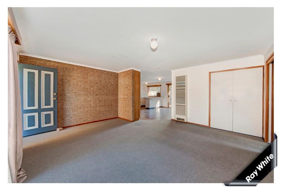 84 Jim Pike Avenue, GORDON ACT 2906, Gordon - Thumbnail 2