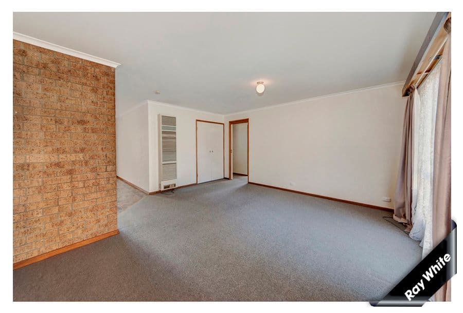 84 Jim Pike Avenue, GORDON ACT 2906, Gordon - Thumbnail 3