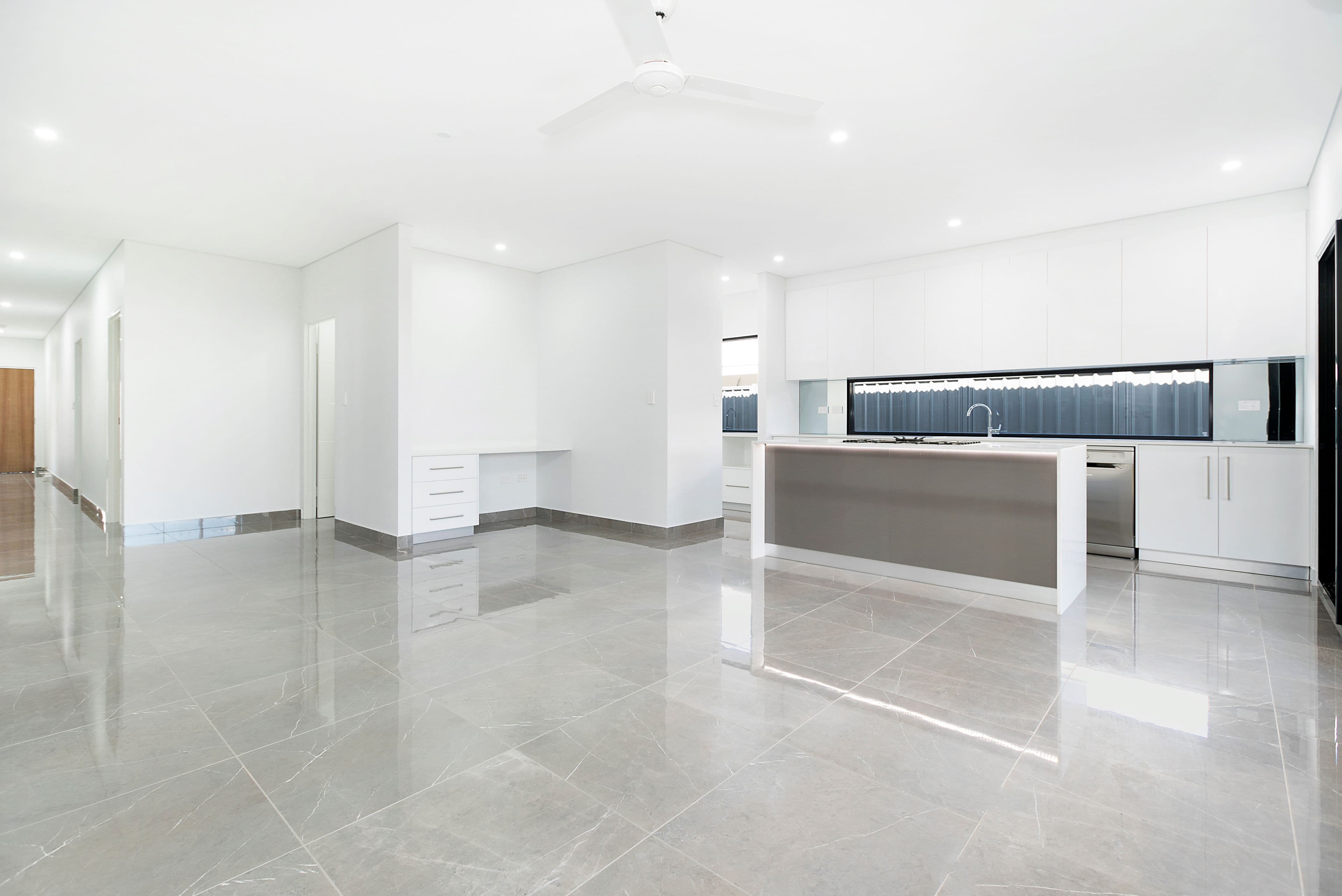 4 Myrtlewood Crescent, Zuccoli NT 0832, Zuccoli - Thumbnail 3
