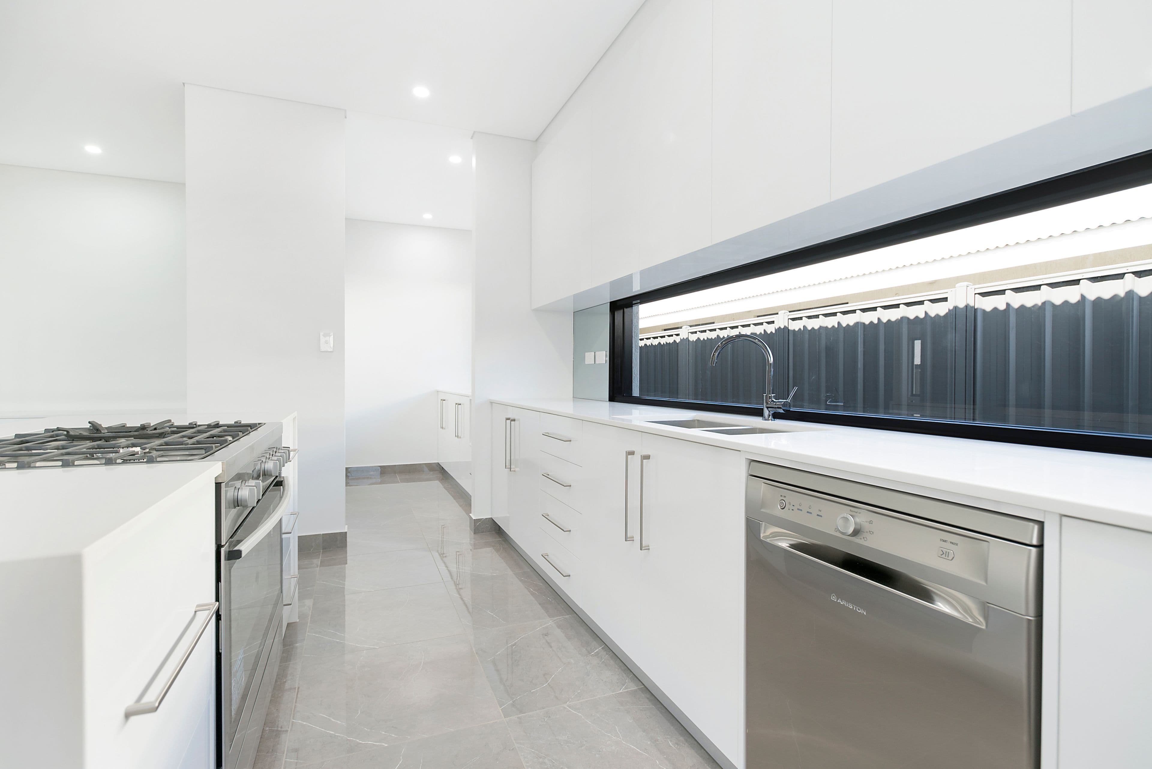 4 Myrtlewood Crescent, Zuccoli NT 0832, Zuccoli - Thumbnail 4