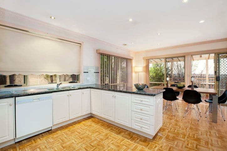 50 Wetherby Road, DONCASTER VIC 3108, Doncaster East - Thumbnail 3