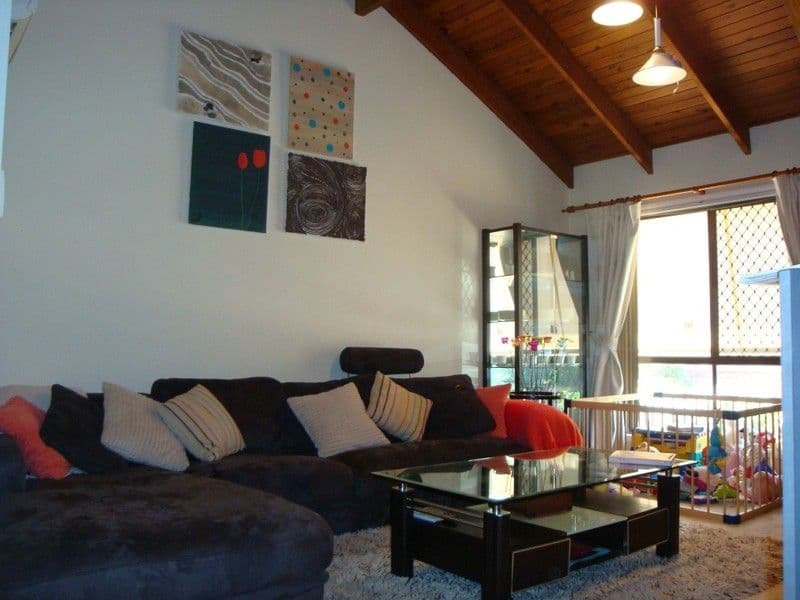 93-95 Barbaralla Drive, SPRINGWOOD QLD 4127, Springwood - Thumbnail 2
