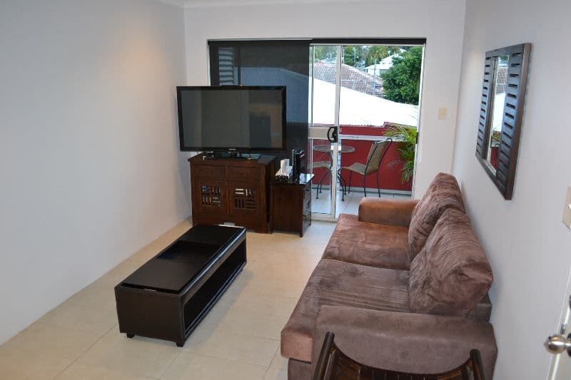 17 Frederick Street, ANNERLEY QLD 4103, Annerley - Thumbnail 4