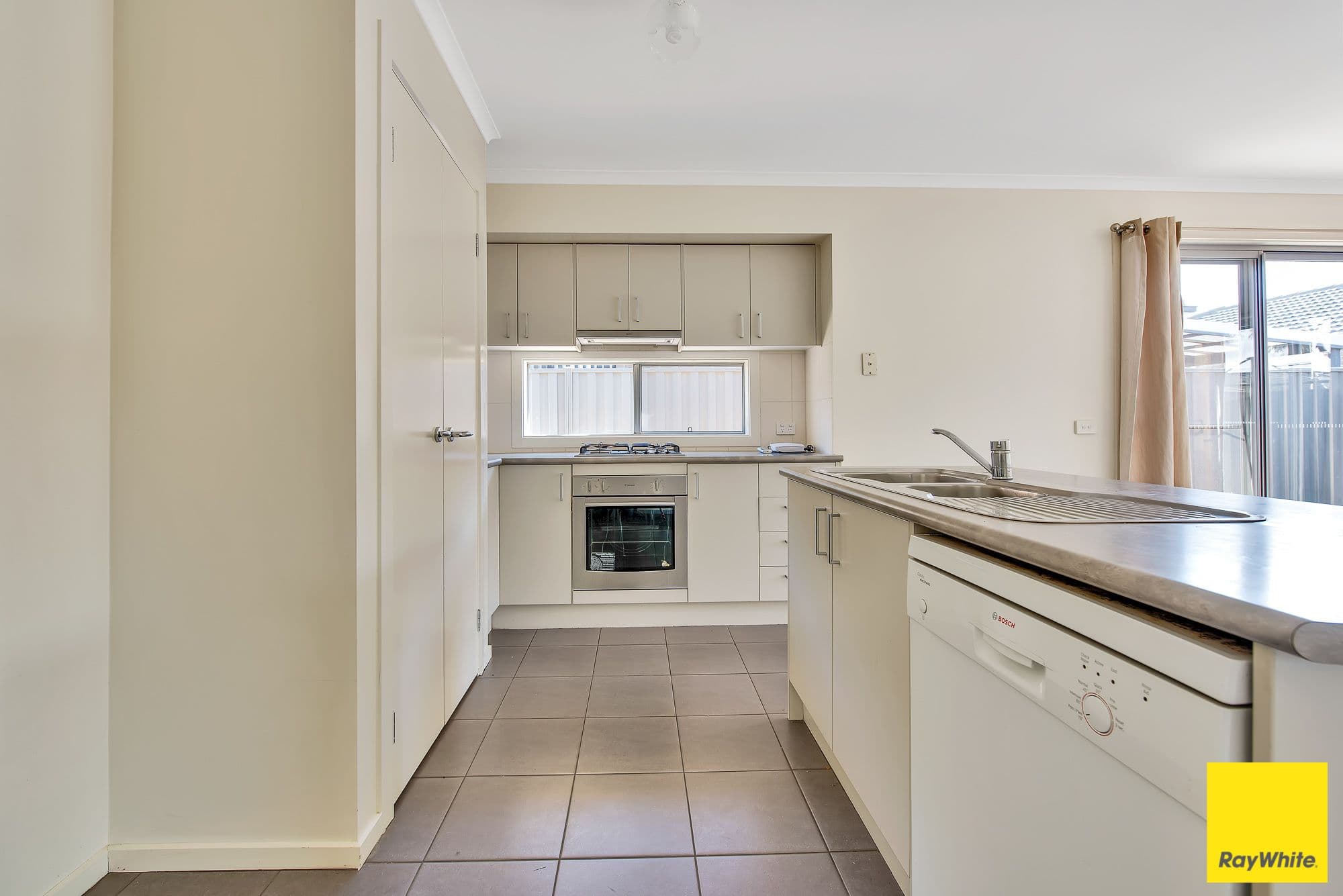 34 Brigalow Drive, Truganina VIC 3029, Truganina - Thumbnail 6