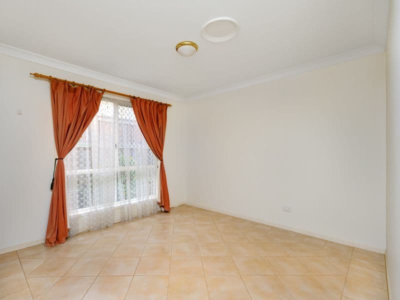 6 Flame Tree Crescent, CARINDALE QLD 4152, Carindale - Thumbnail 5