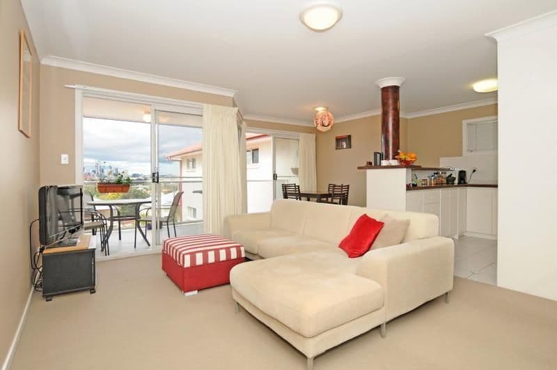 125 Stoneleigh Street, WINDSOR QLD 4030, Lutwyche - Thumbnail 2