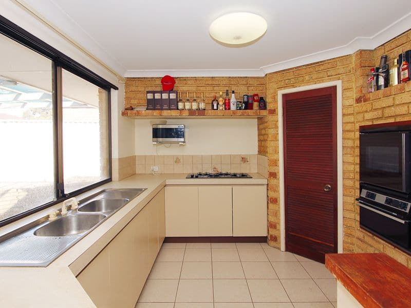 188 Barridale Drive, KINGSLEY WA 6026, Kingsley - Thumbnail 5