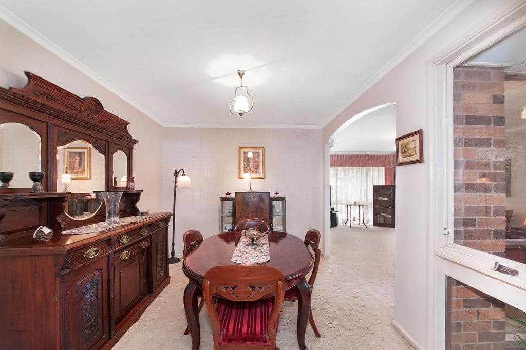 12 Phoenix Crescent, CASULA NSW 2170, Casula - Thumbnail 4