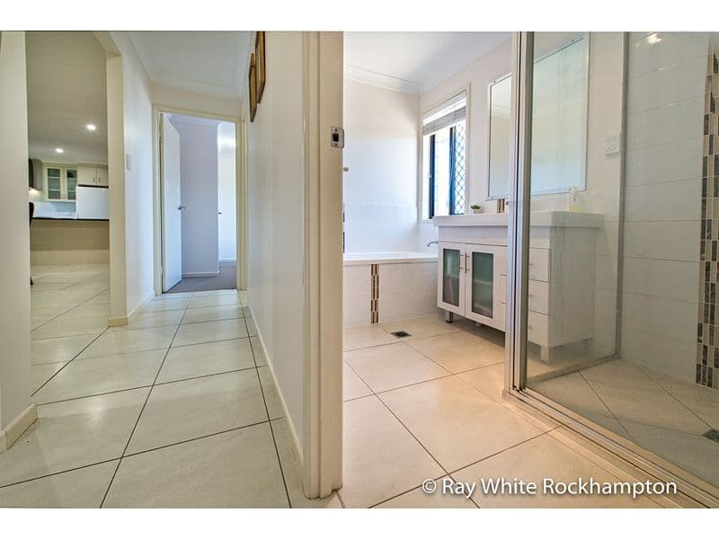37 Tamarind Avenue, Norman Gardens QLD 4701, Norman Gardens - Thumbnail 6