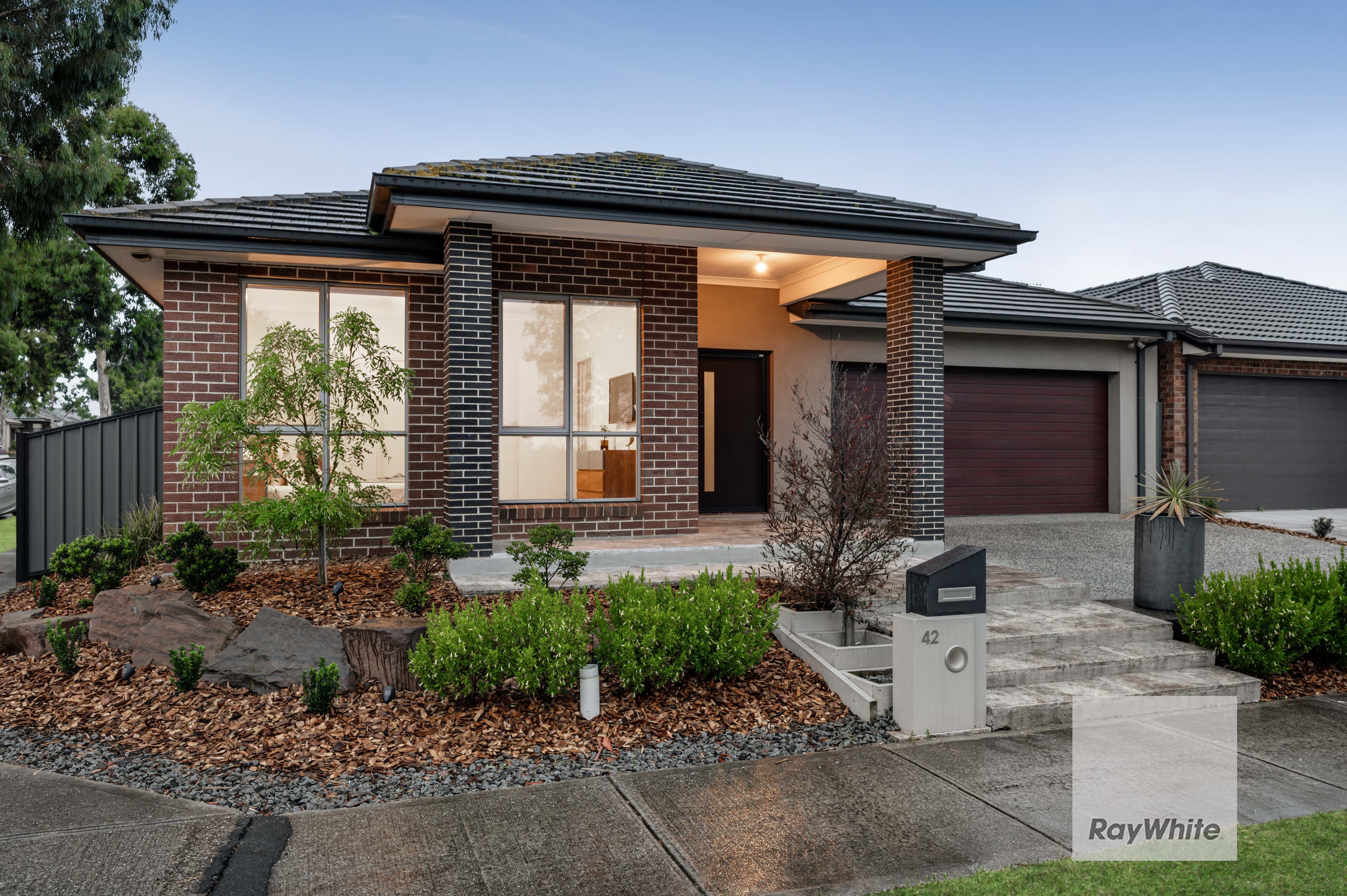 42 Bluebird Way, Roxburgh Park VIC 3064, Roxburgh Park - Image 1