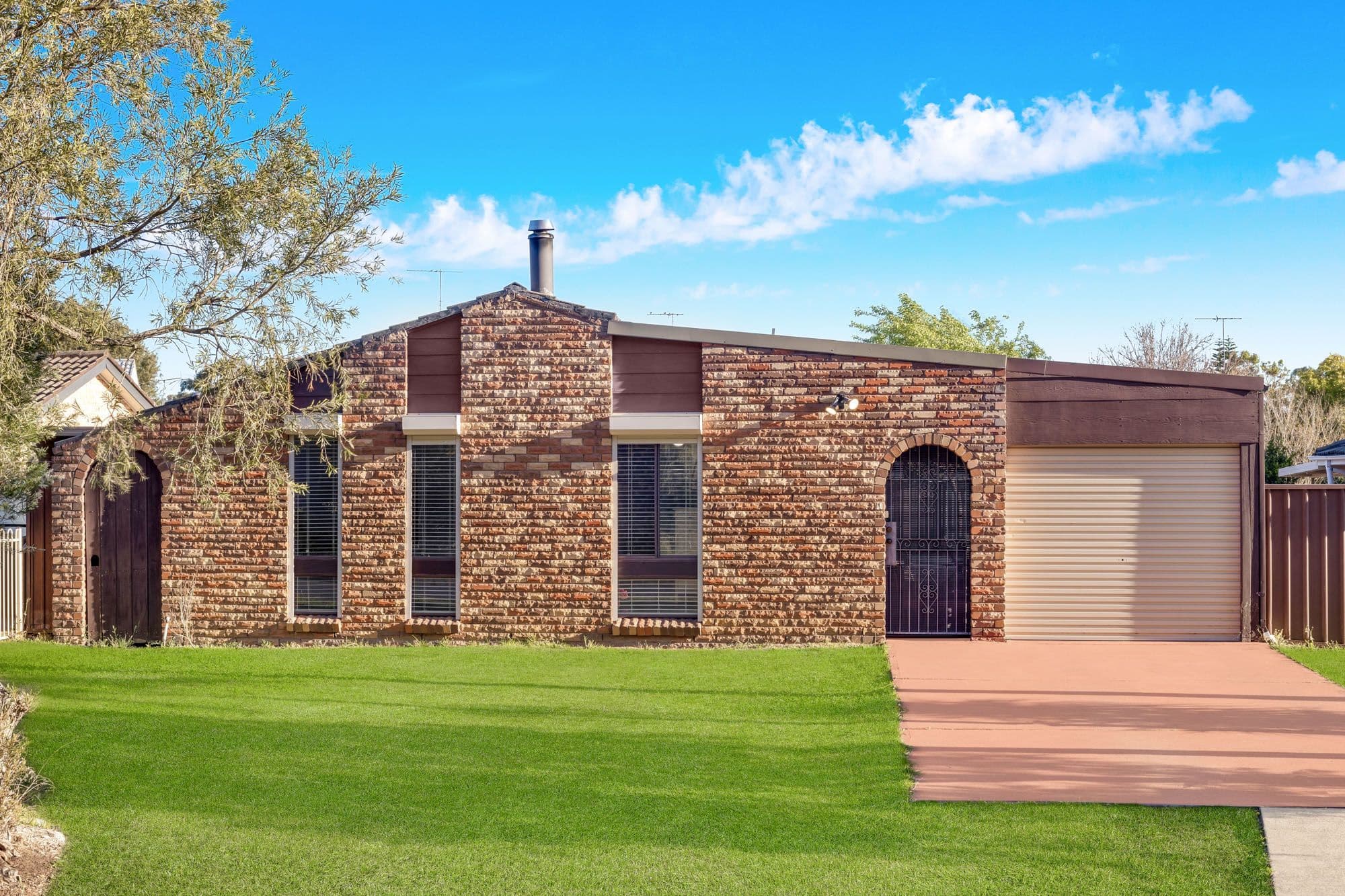22 Olliver Crescent, St Clair NSW 2759, St Clair - Image 1