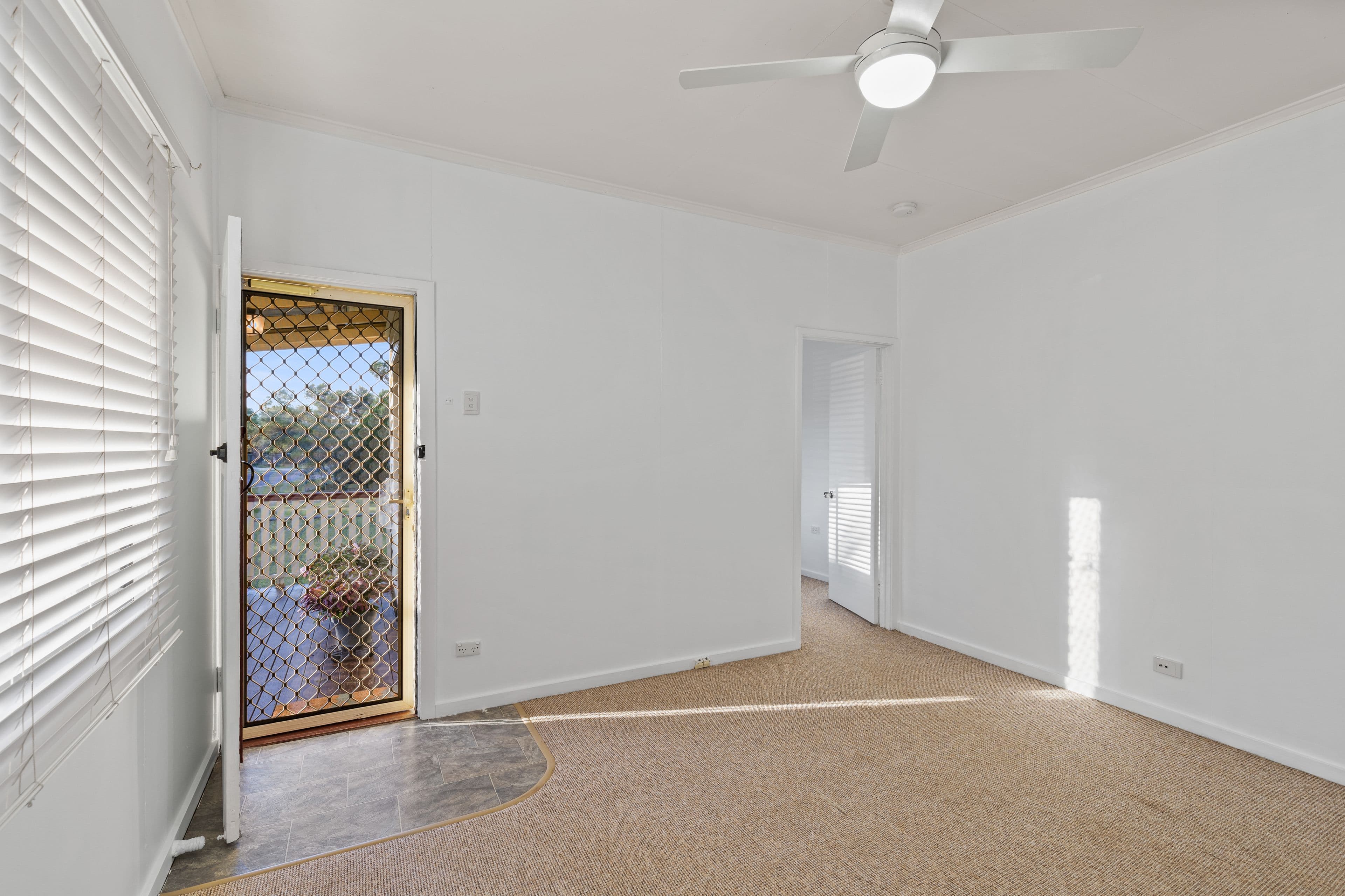 33 Desmond Lane, Oakey QLD 4401, Oakey - Thumbnail 5