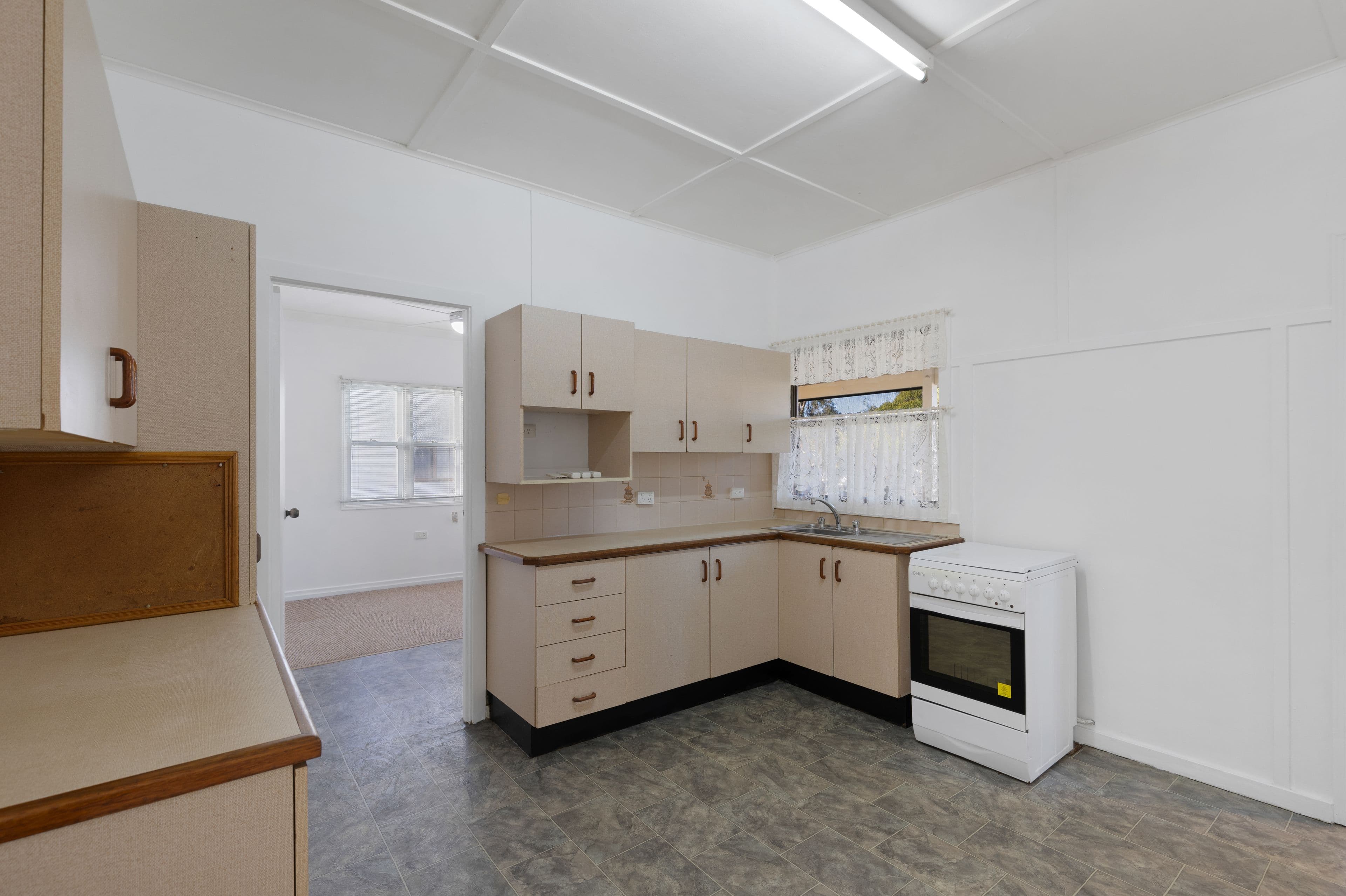 33 Desmond Lane, Oakey QLD 4401, Oakey - Thumbnail 7
