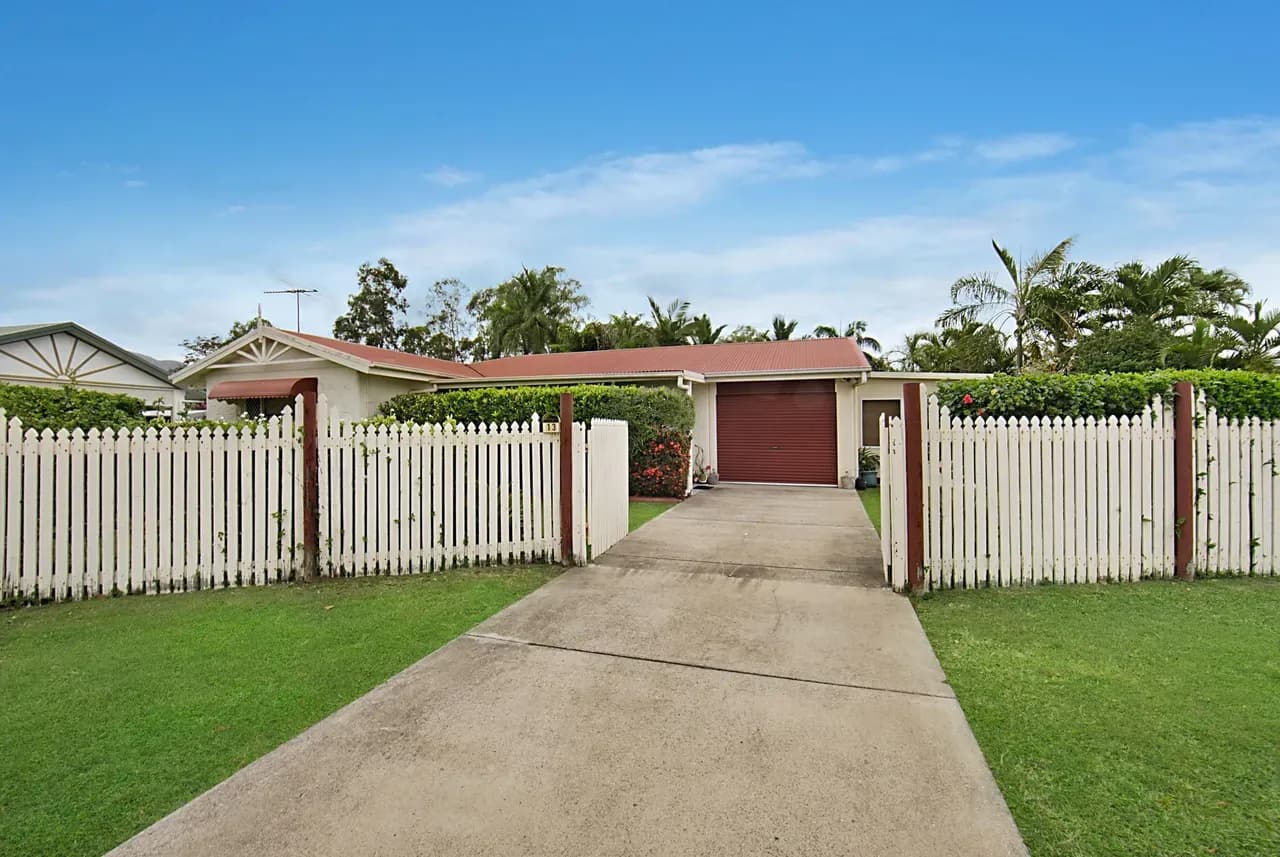 13 Rosewood Avenue, Kelso QLD 4815, Kelso - Thumbnail 2