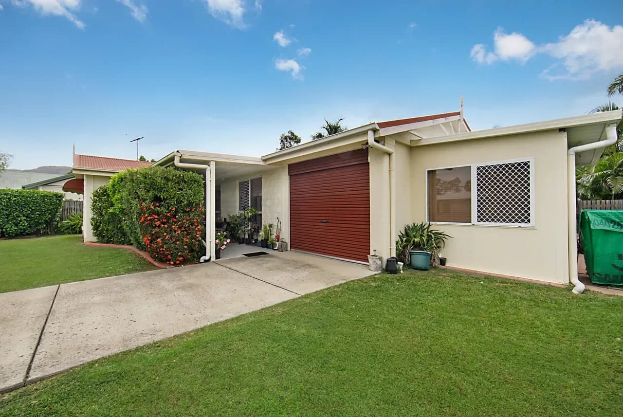 13 Rosewood Avenue, Kelso QLD 4815, Kelso - Thumbnail 3