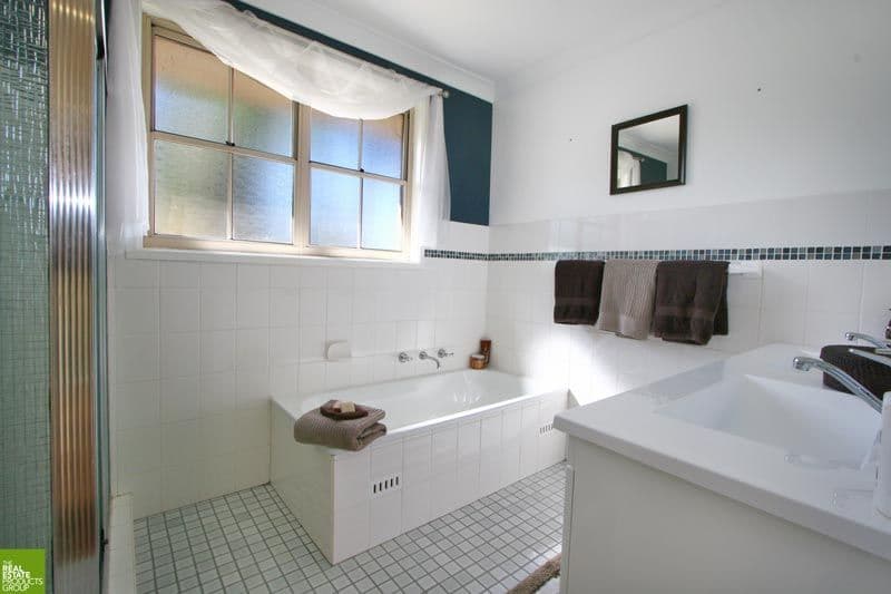 28 Balmoral Street, BALGOWNIE NSW 2519, Balgownie - Thumbnail 8