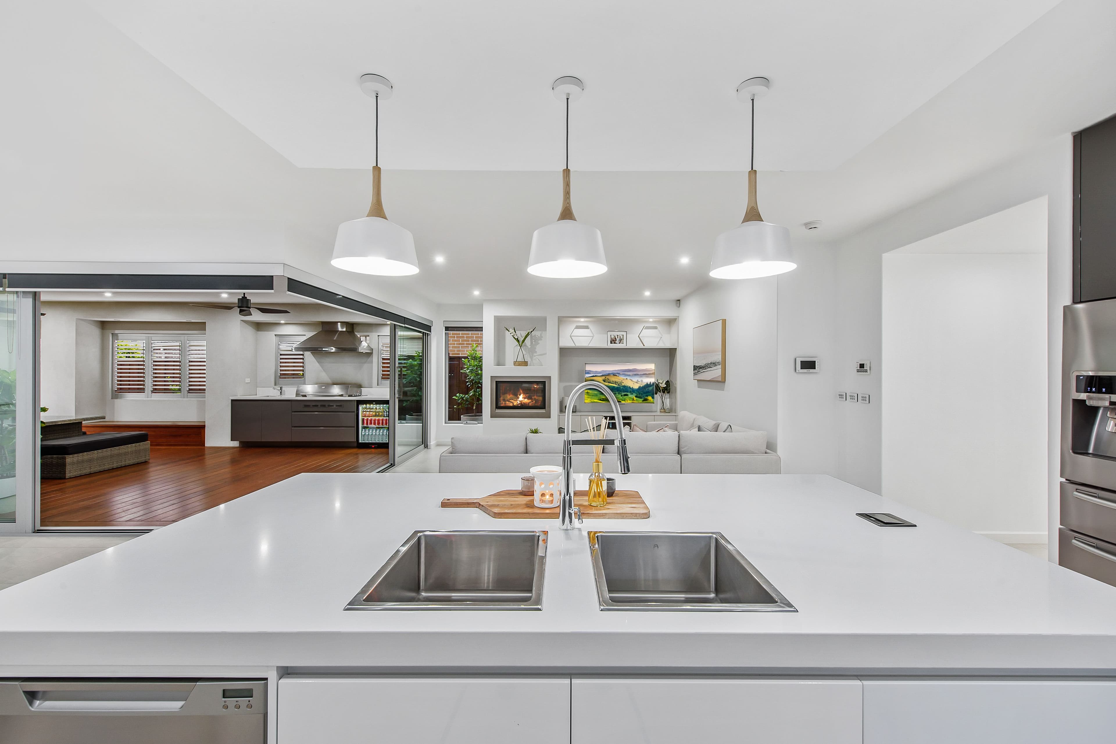 25 Cavenagh Terrace, Taylors Hill VIC 3037, Taylors Hill - Thumbnail 5