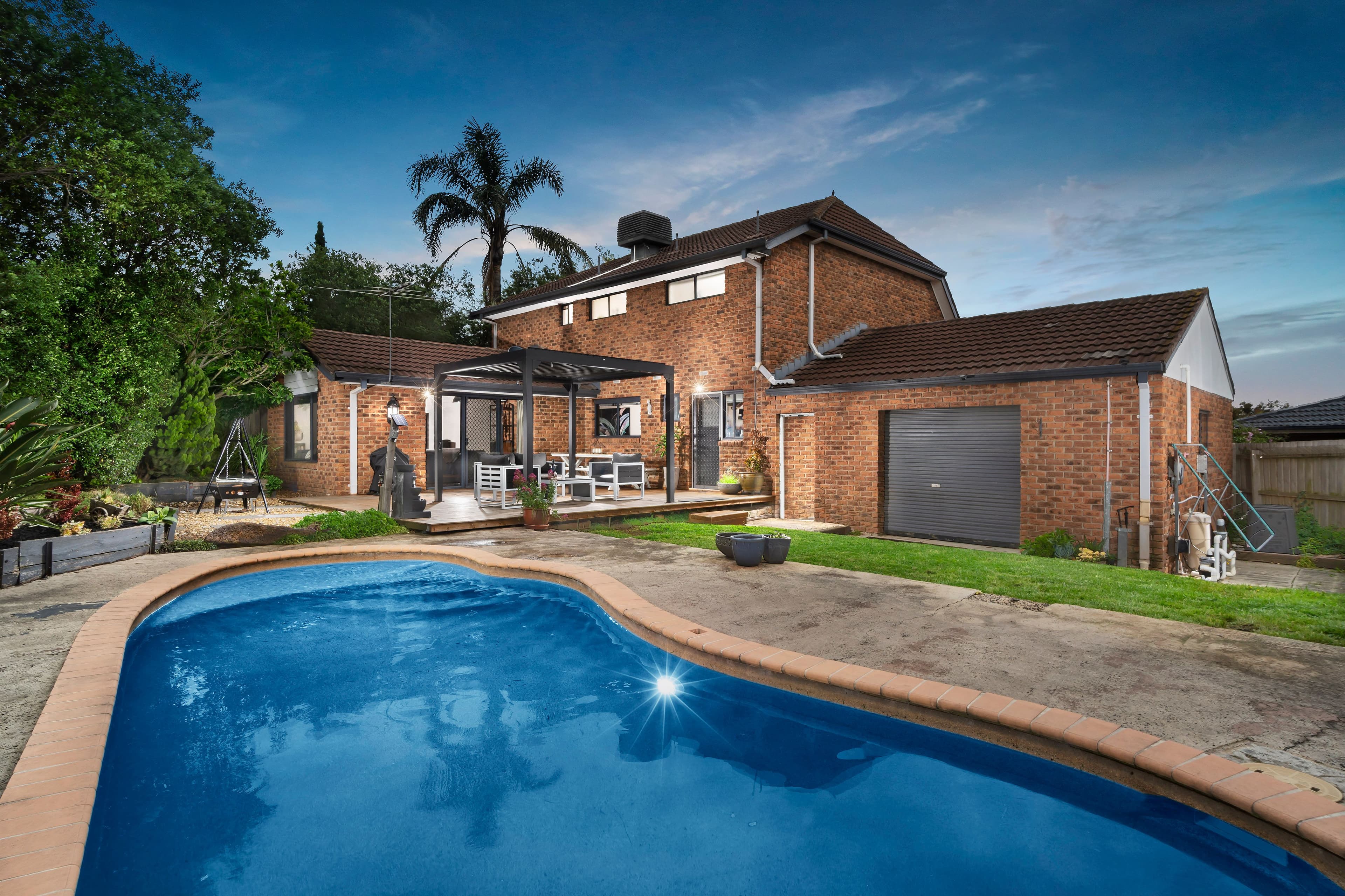 8 Hamilton Close, Endeavour Hills VIC 3802, Endeavour Hills - Thumbnail 3