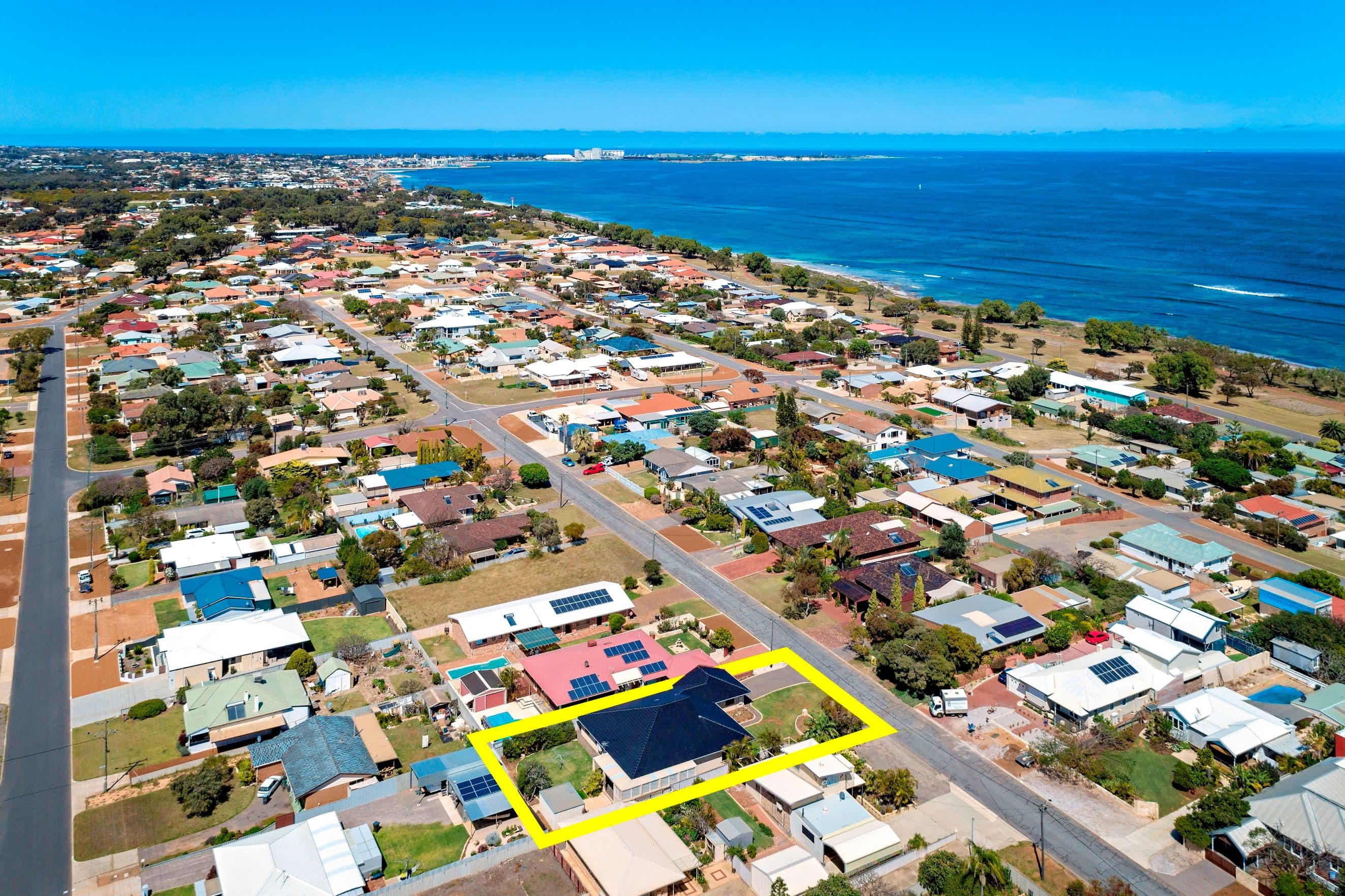 33 Catherine Street, Bluff Point WA 6530, Bluff Point - Image 1