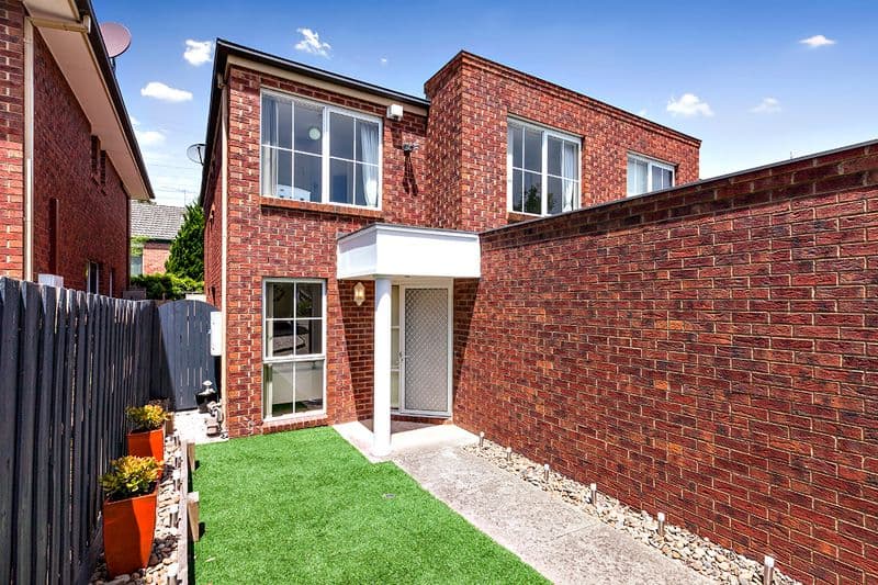 9 Celia Court, Chadstone VIC 3148, Chadstone - Thumbnail 2