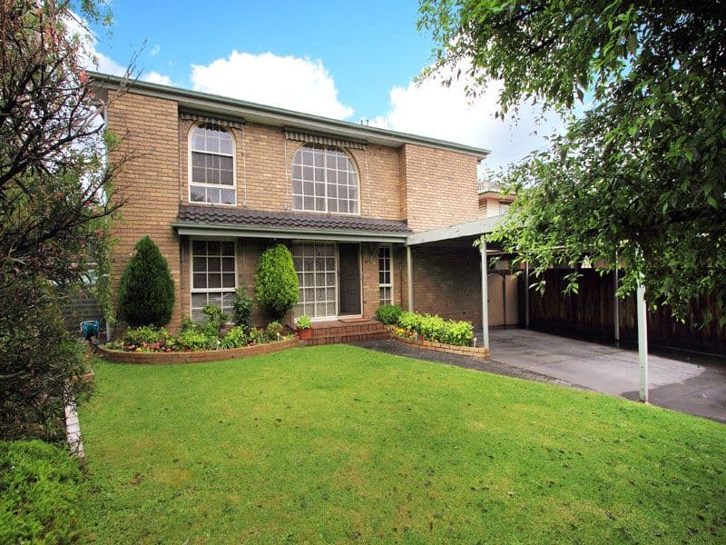 32 Golf Links Crescent, DINGLEY VILLAGE VIC 3172, Dingley Village - Image 1
