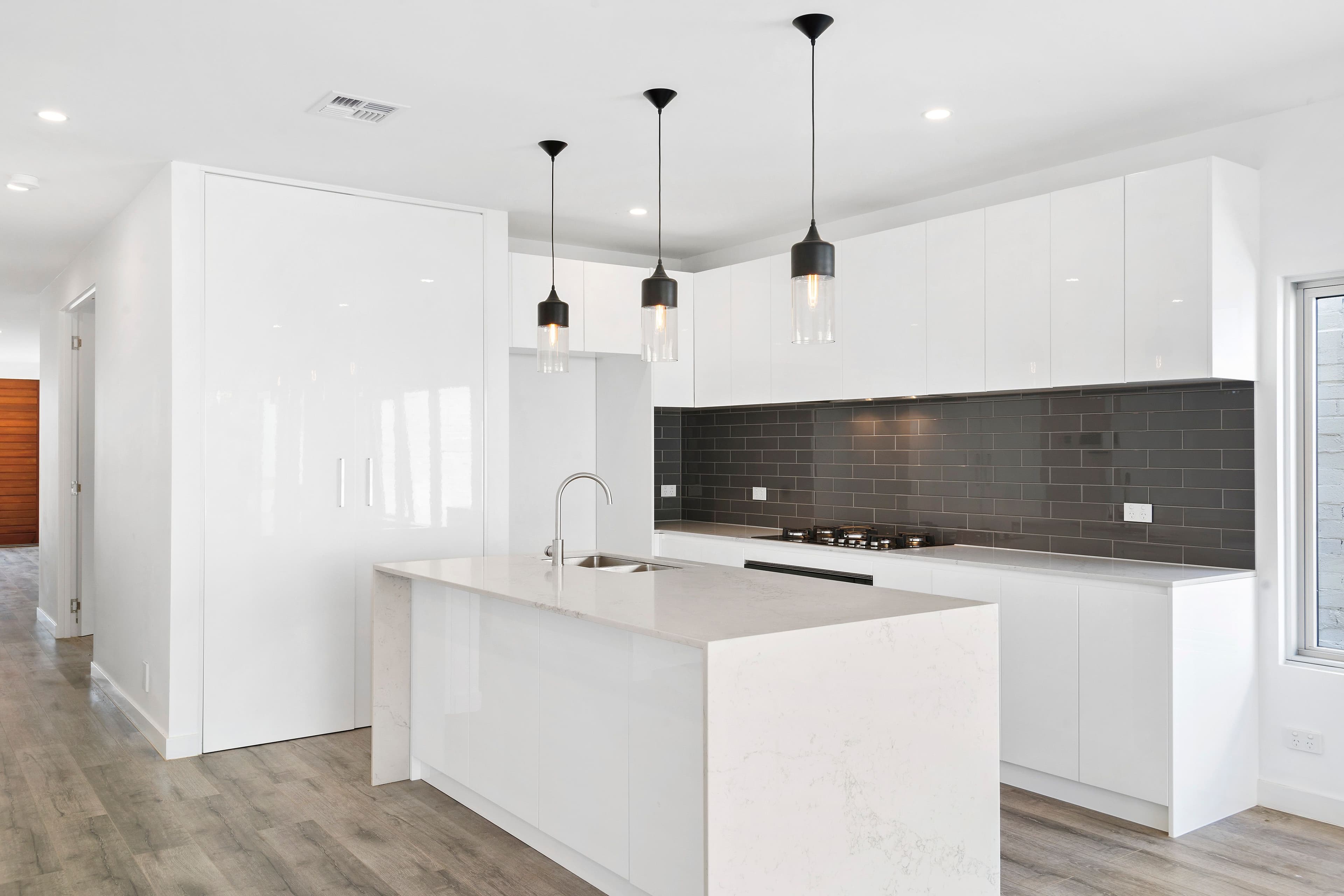 15A Hutchison Street, Niddrie VIC 3042, Niddrie - Thumbnail 4