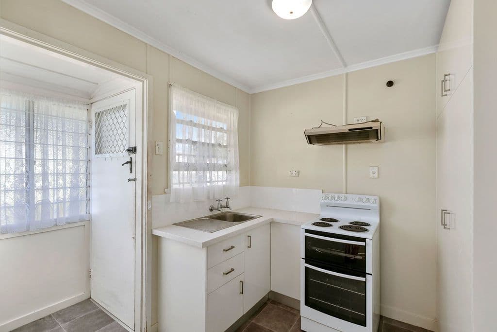 38 Gregory Street, Acacia Ridge QLD 4110, Acacia Ridge - Thumbnail 5