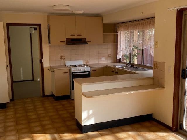 24 Robb Street, Oakey QLD 4401, Oakey - Thumbnail 3