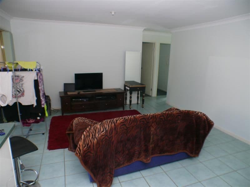12 Fitzpatrick Street, UPPER COOMERA QLD 4209, Upper Coomera - Thumbnail 4