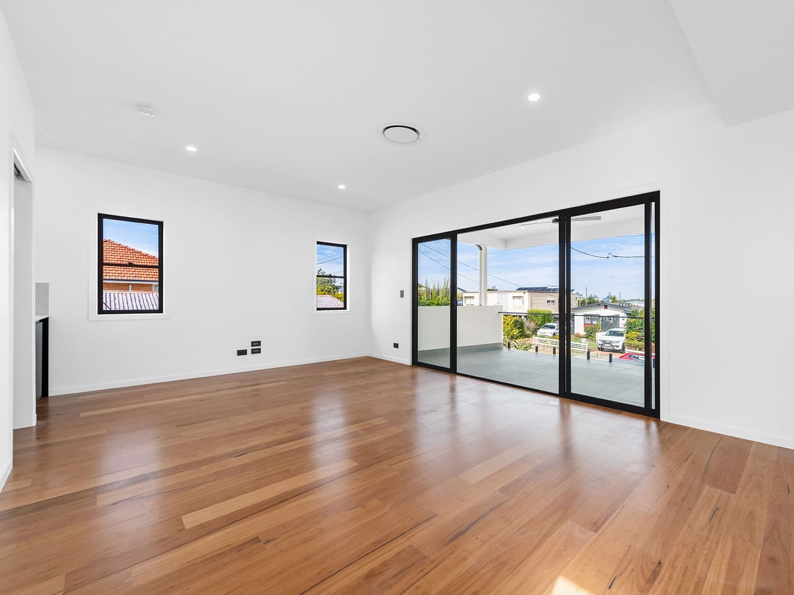 15 Gatwick Street, Stafford Heights QLD 4053, Stafford Heights - Thumbnail 7