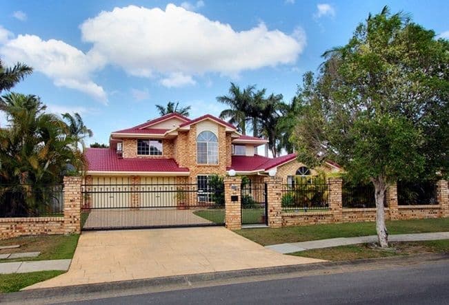 90 The Avenue, SUNNYBANK HILLS QLD 4109, Sunnybank Hills - Image 1